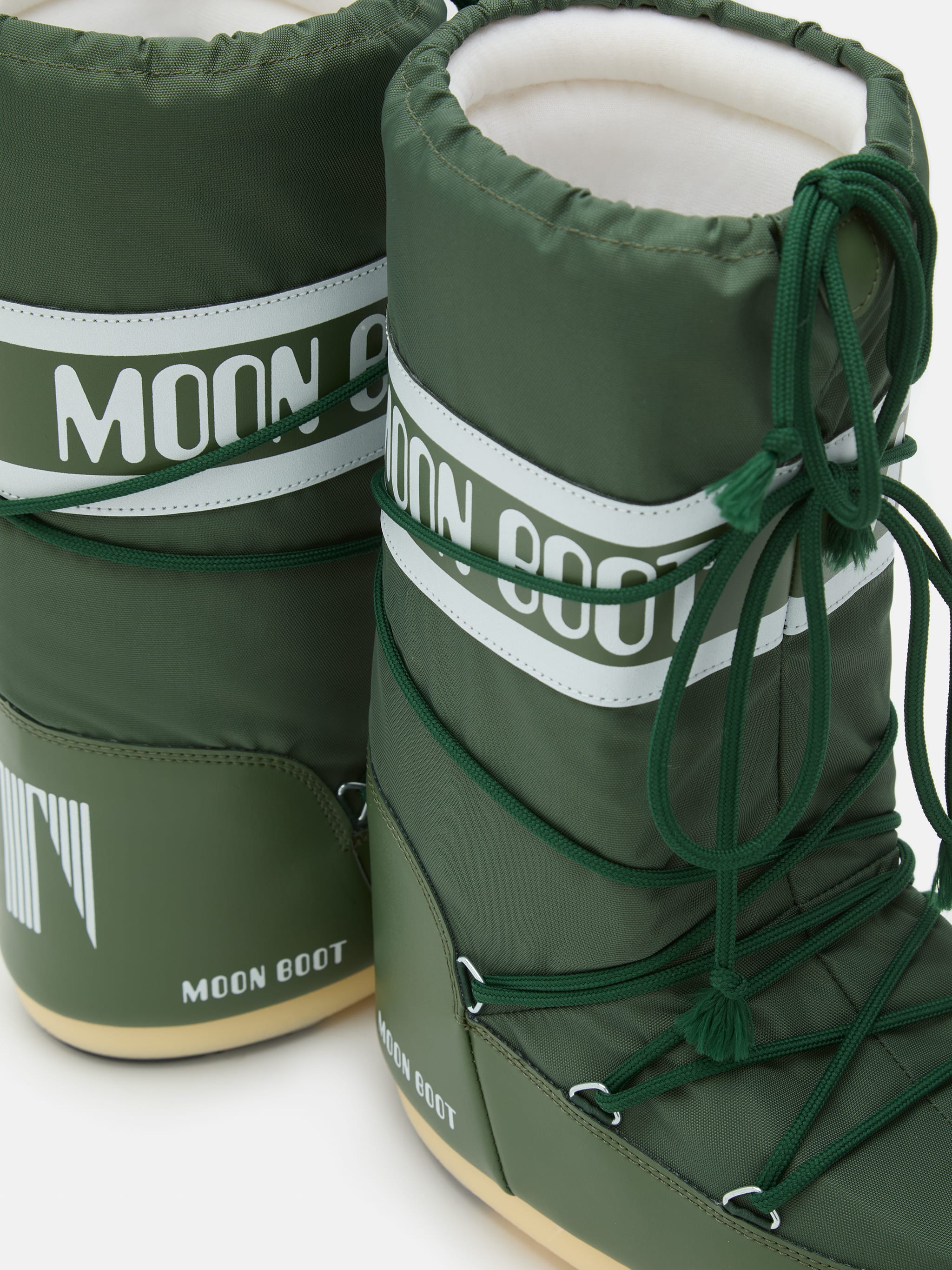 BOTAS DE NYLON VERDE ICON