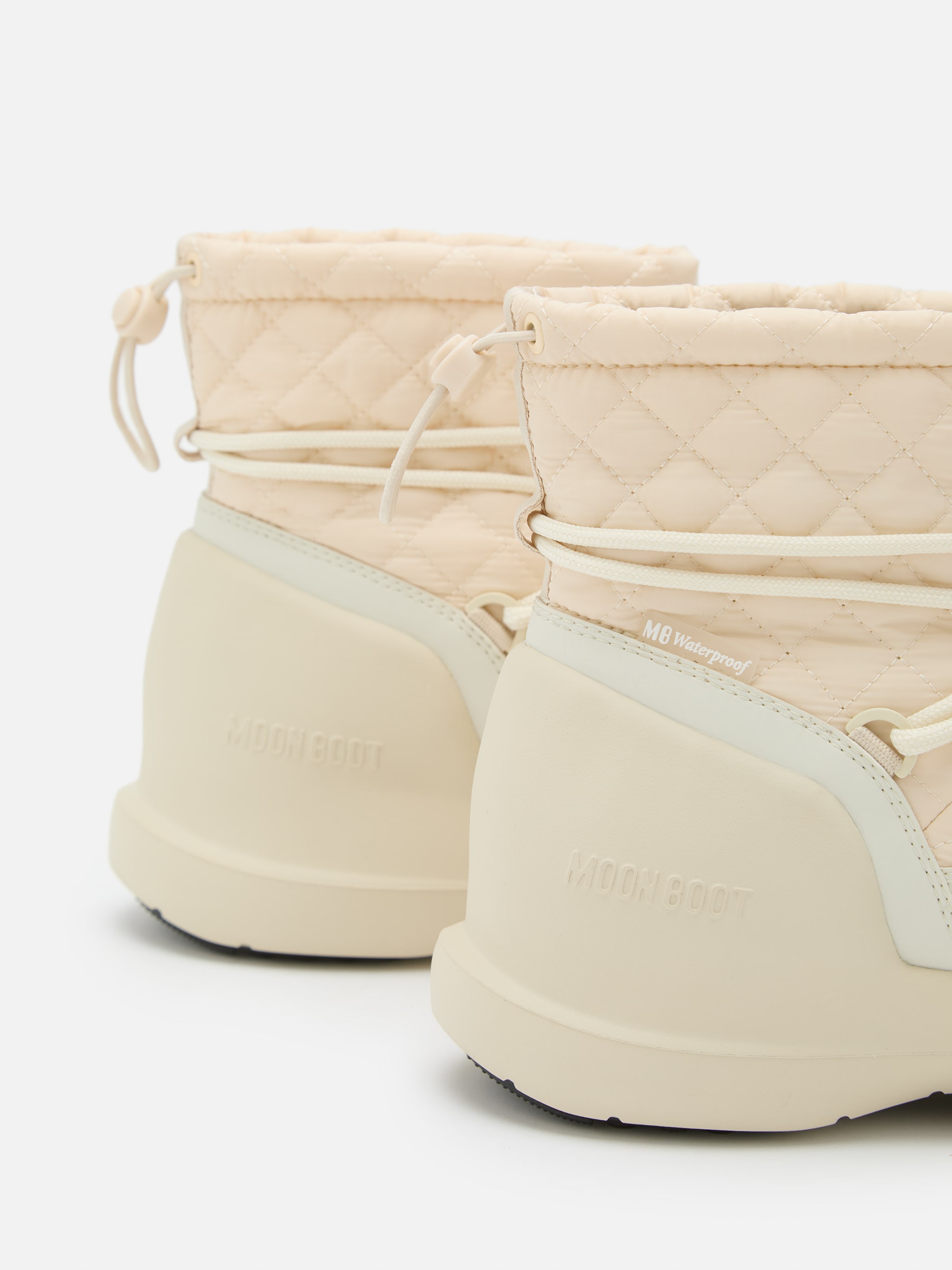 BOTAS MEDIAS MEZZALUNA CREMA QUILTED