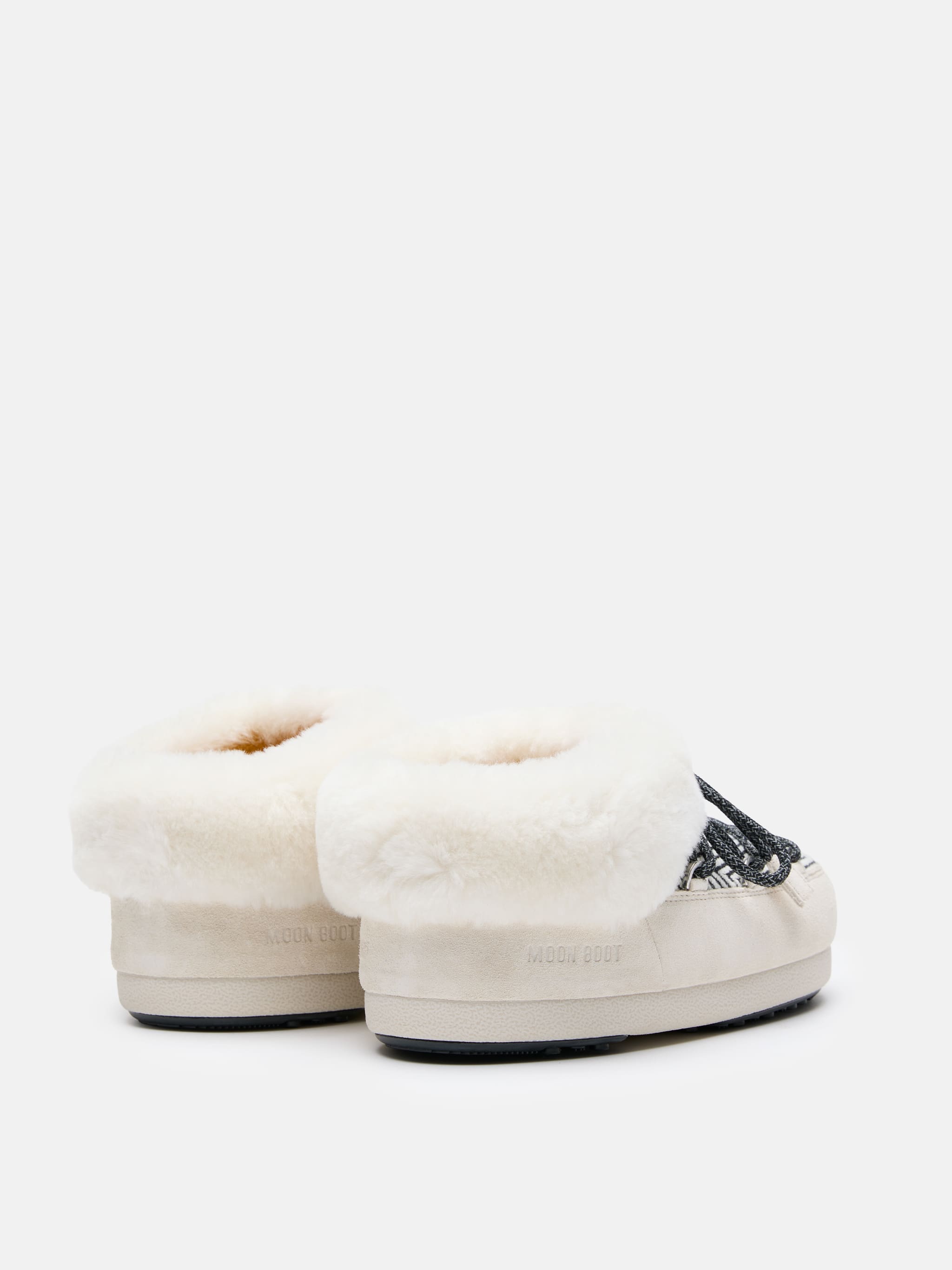 MOON BOOT X GUEST IN RESIDENCE EVX CHALET BLANCO ARENILLA PIEL DE FURTA ARTIFICIAL MULES