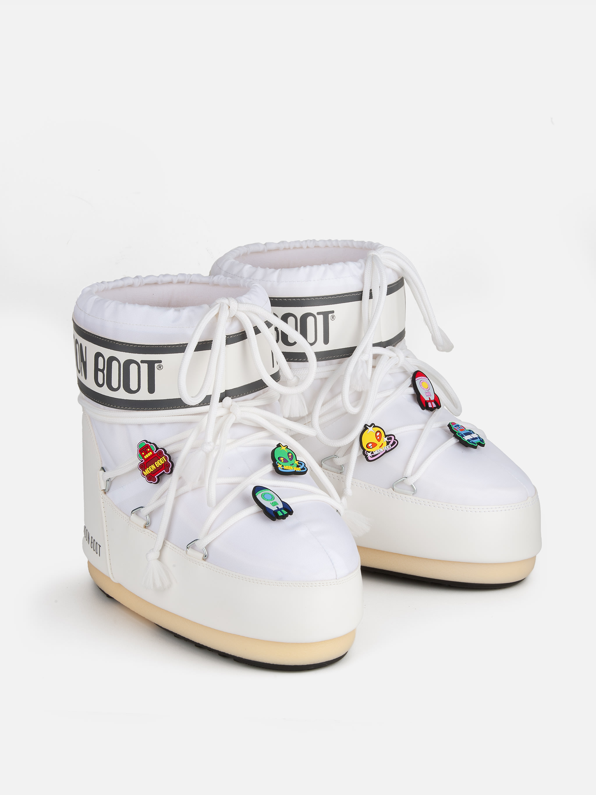 JUEGO DE ADORNOS PARA ZAPATOS ESPACIO