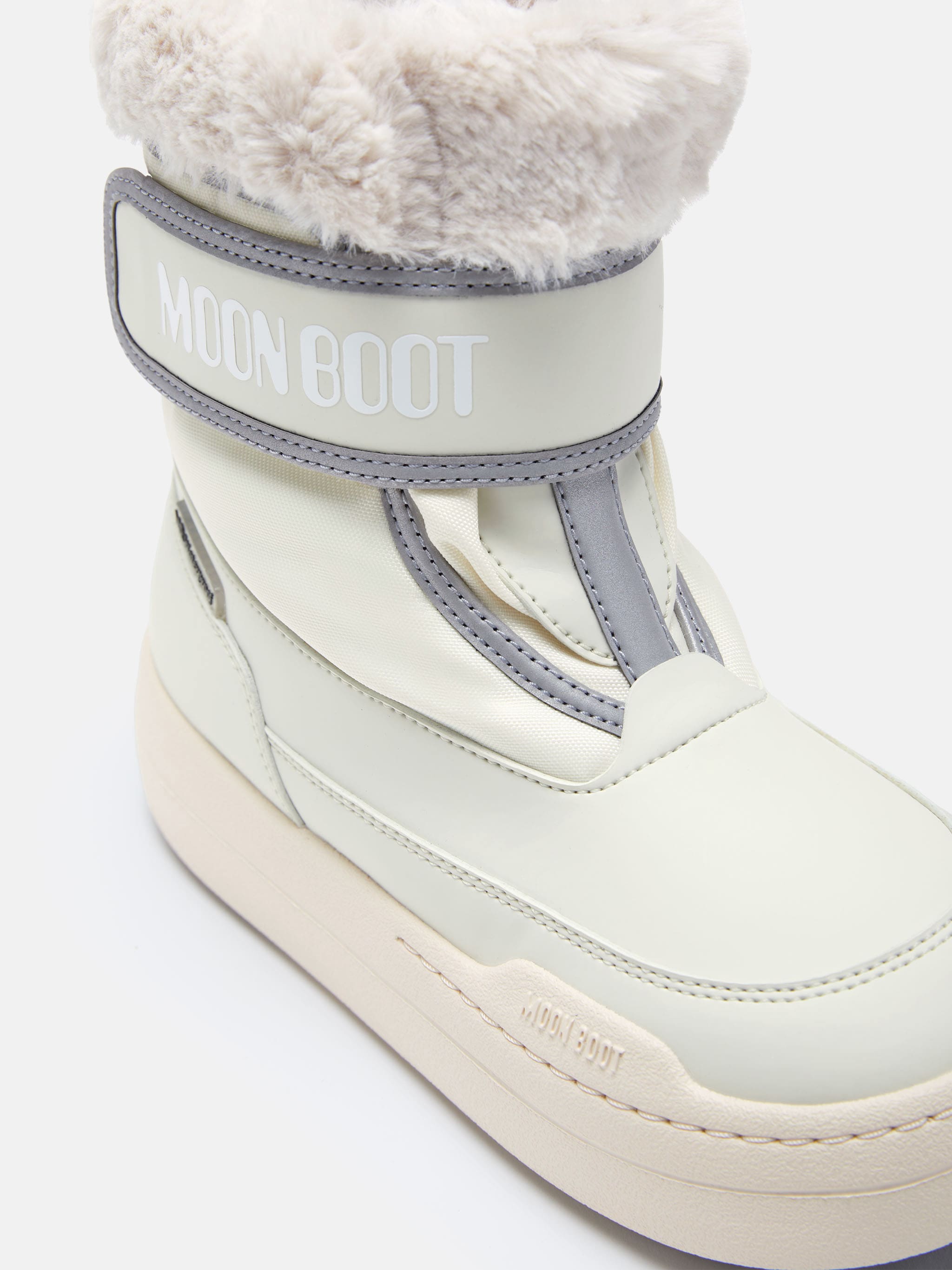 BOTAS DE PIEL ARTIFICIAL CREMA JUNIOR PARK STRAP