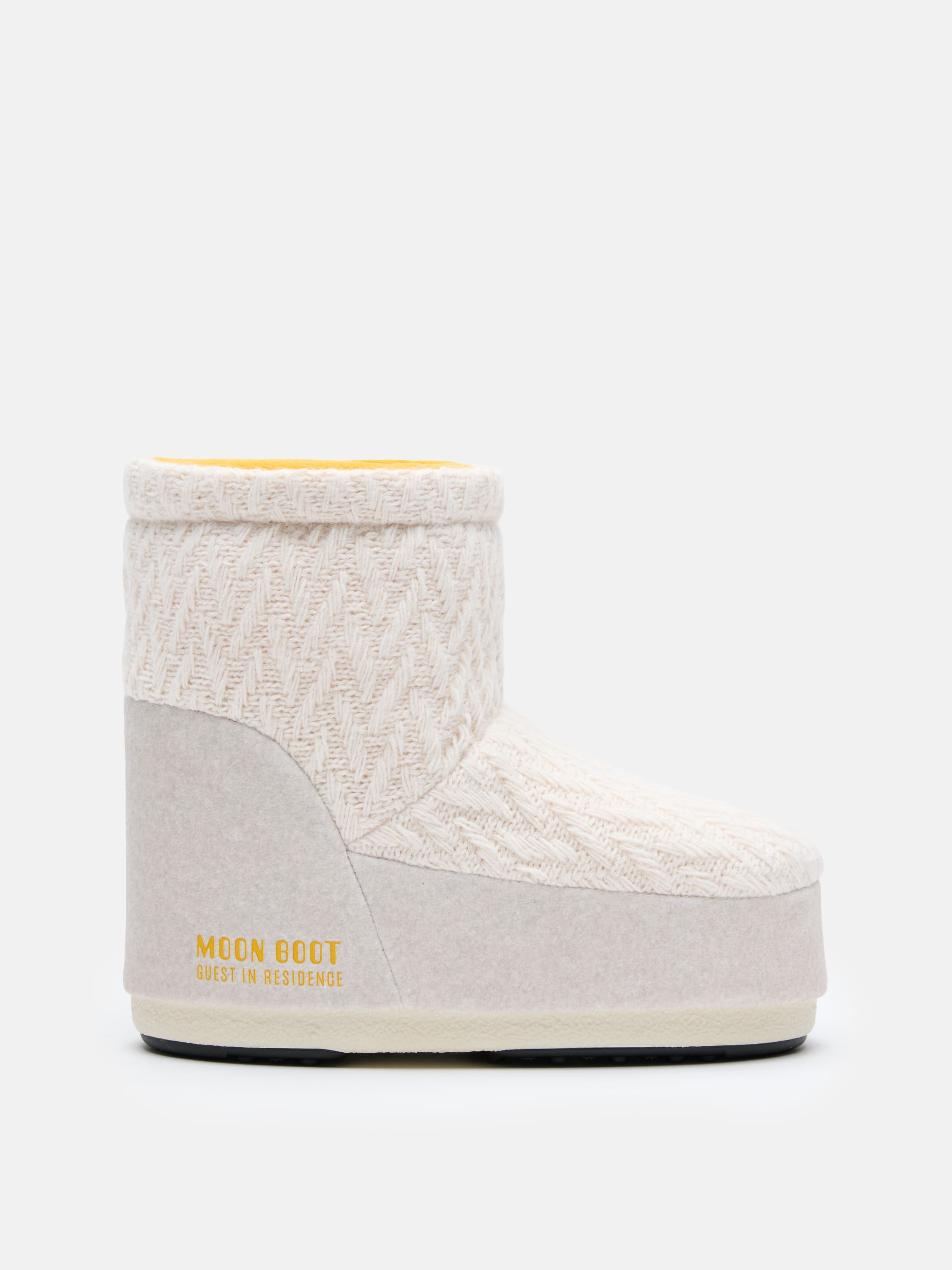 MOON BOOT X GUEST IN RESIDENCE ICON LOW NO LACE BLANCO ARENILLA TEJIDO BOTAS