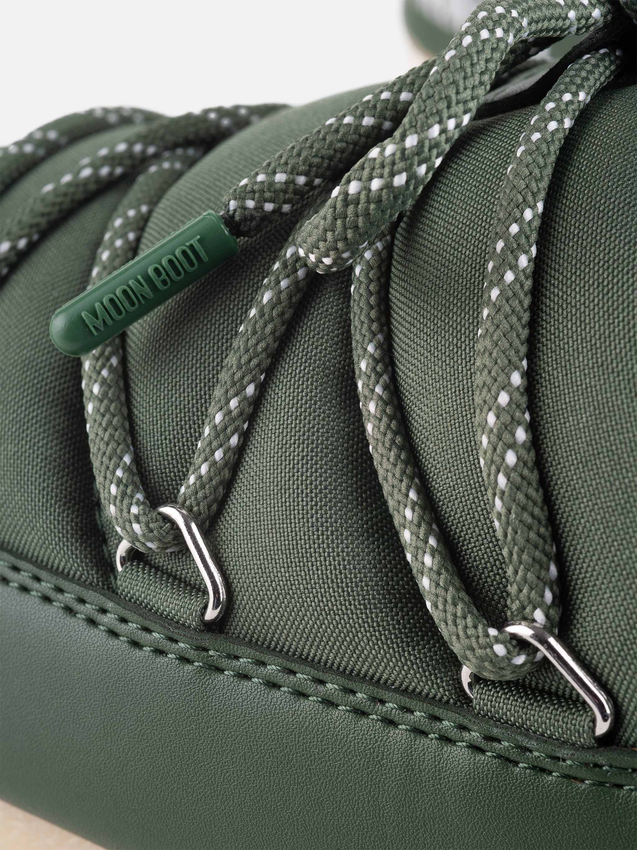 MULES DE NYLON VERDE EVX