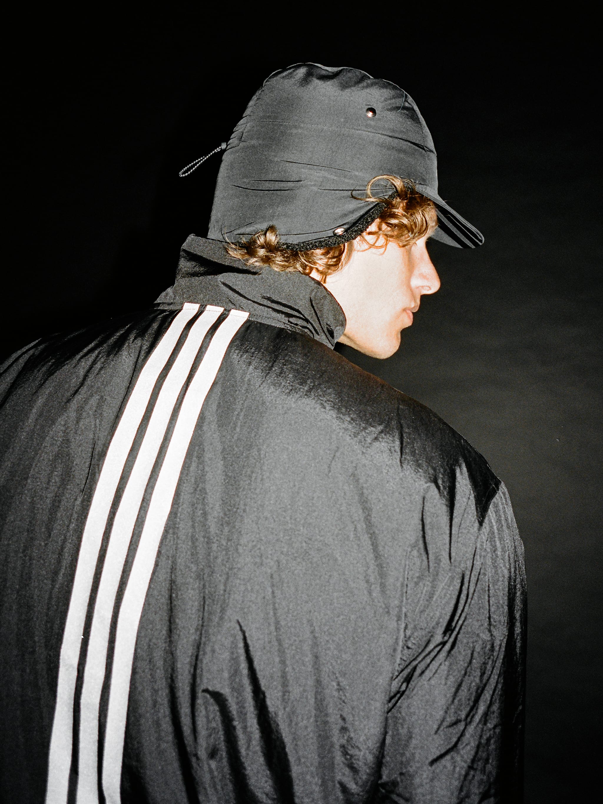 CAMISA DE CHANDAL NEGRO ADIDAS X MOON BOOT