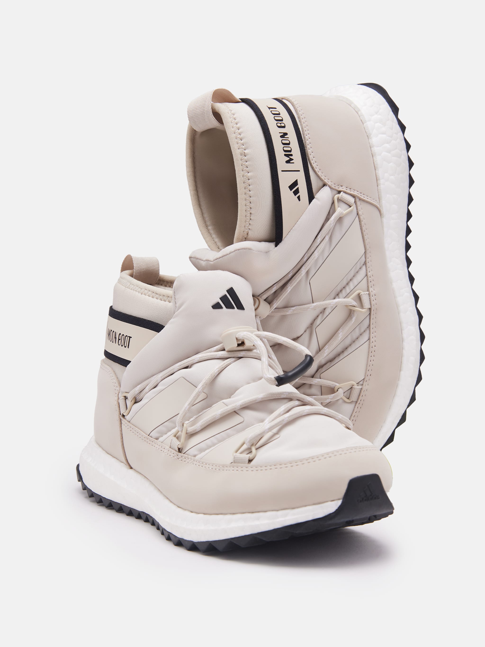 Zapatillas beige adidas x Moon Boot Moonboost Low