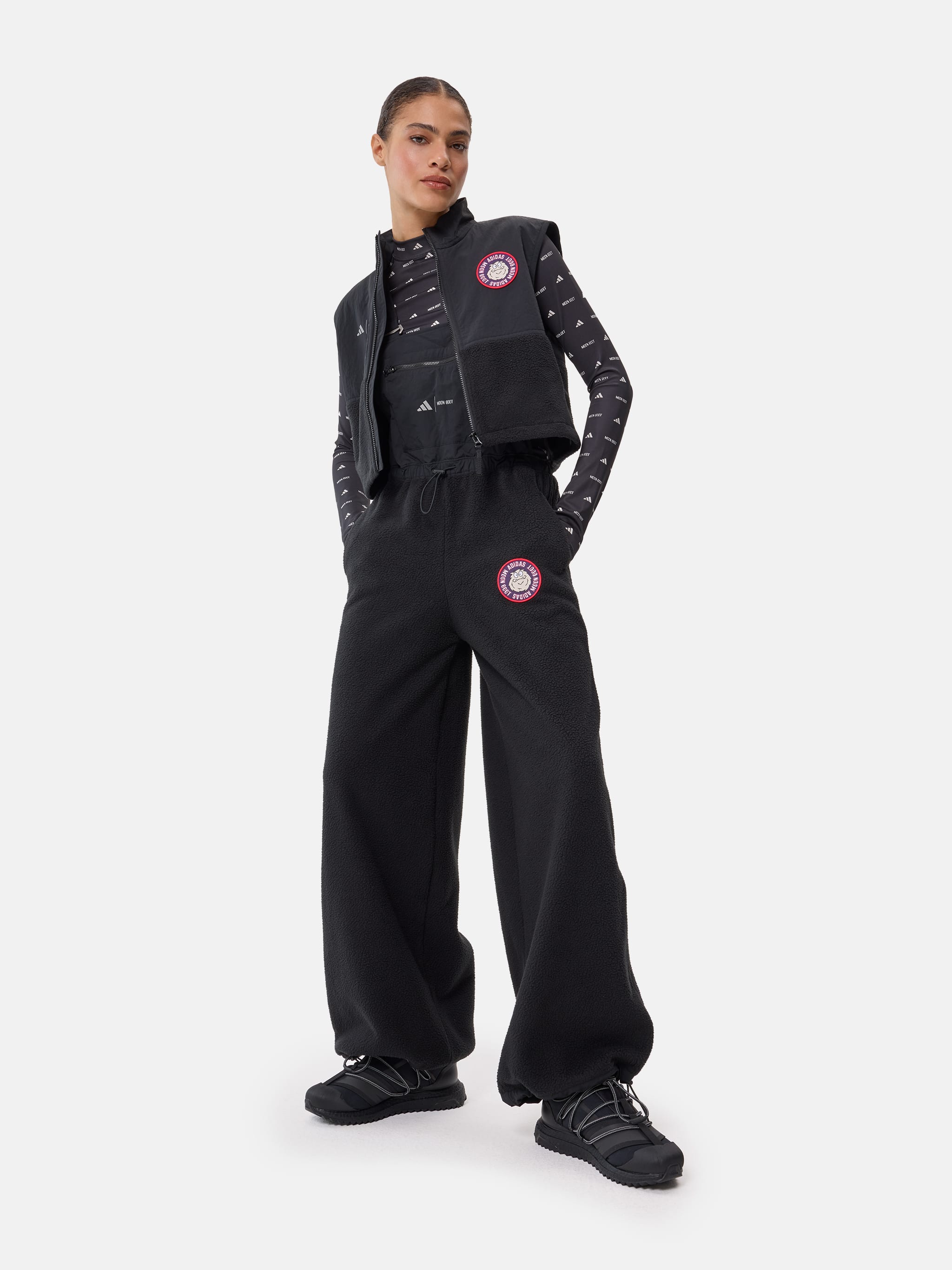OVERALLS NEGROS ADIDAS X MOON BOOT