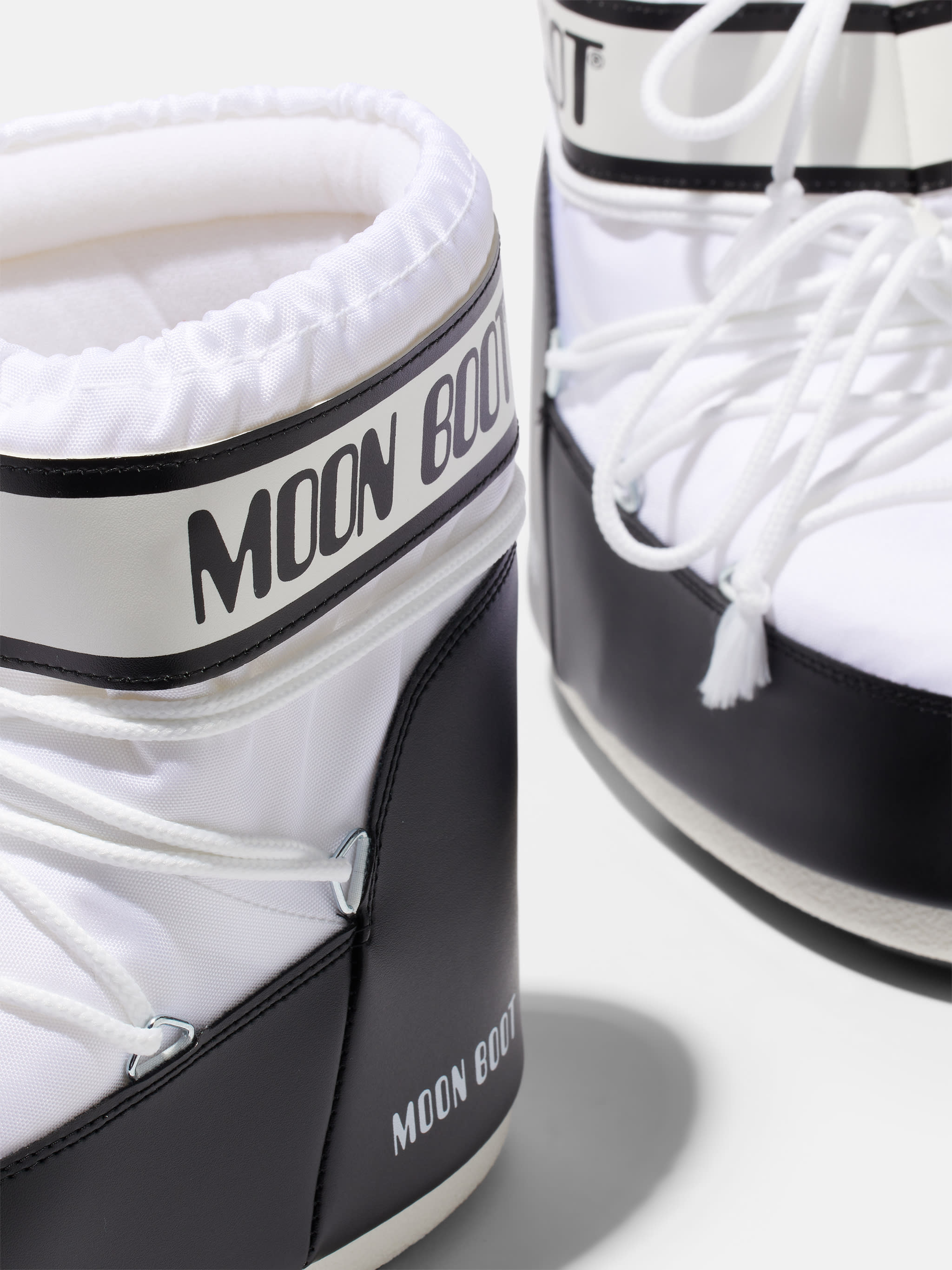 BOTAS ICON LOW BLANCAS DE NAILON
